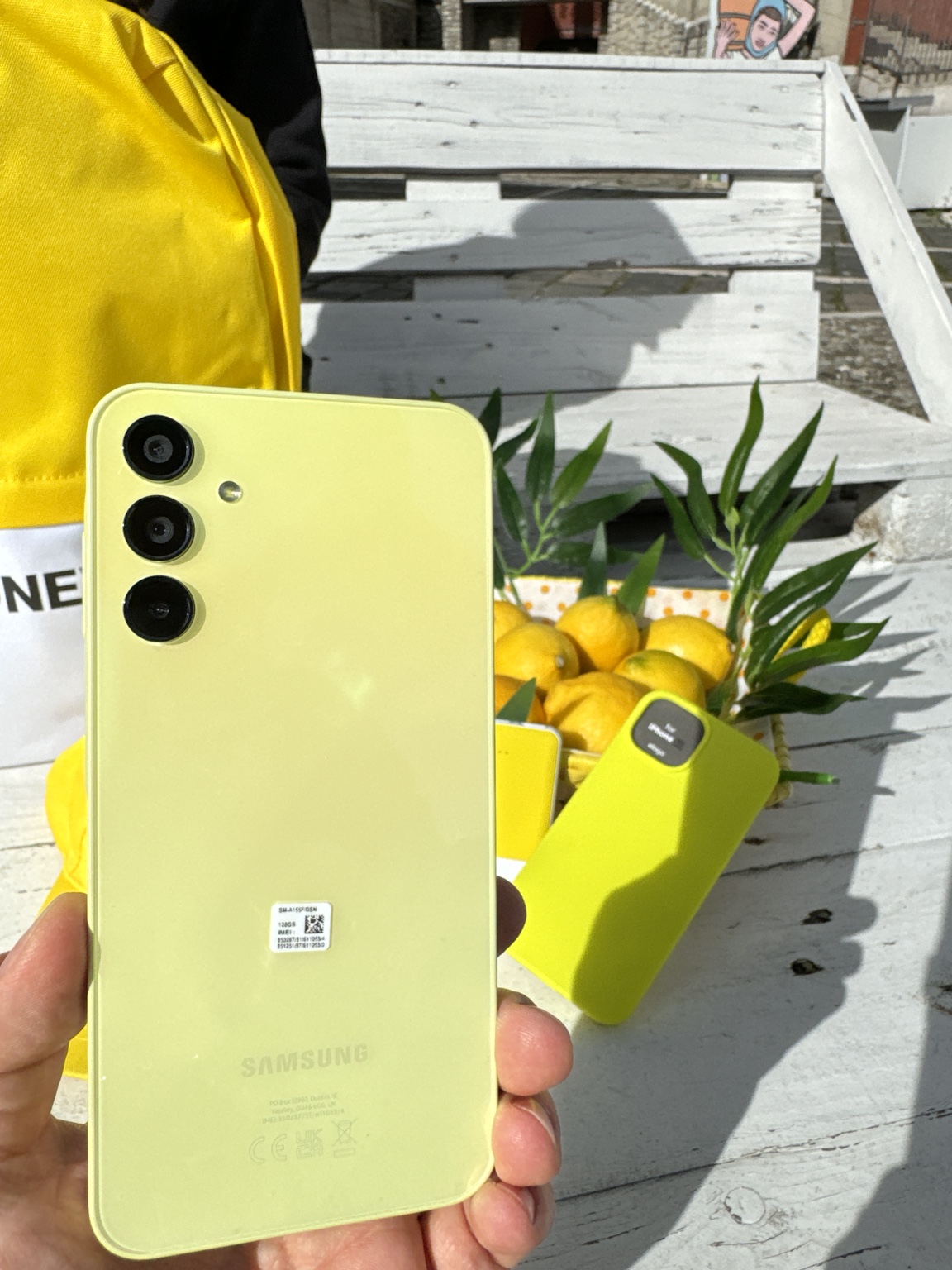 Smartphone Samsung in esposizione da Mr.Tech